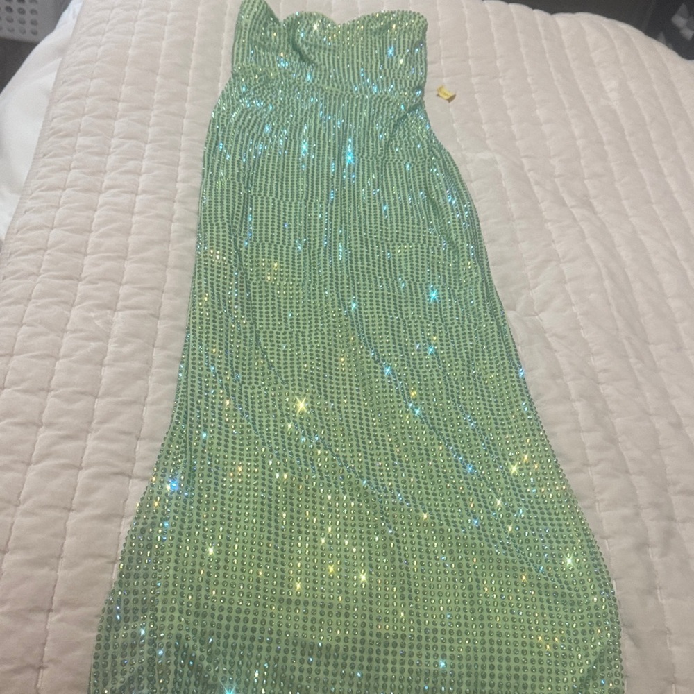 Oh Polly Green Strapless Dress